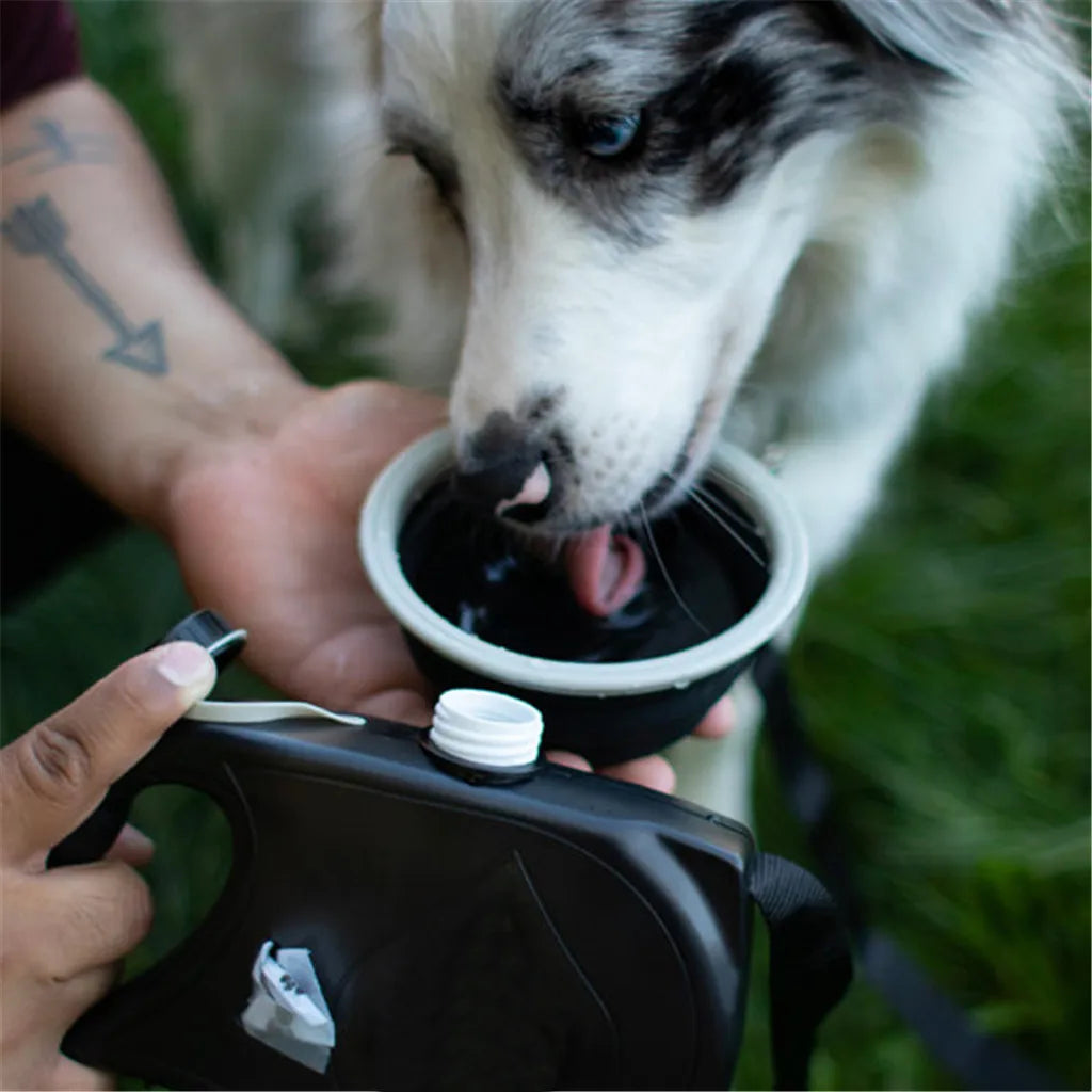 🐶Sweetely Powerful Dog Leash with Built-in Water Bottle, Bowl & Bag Holder🐶
