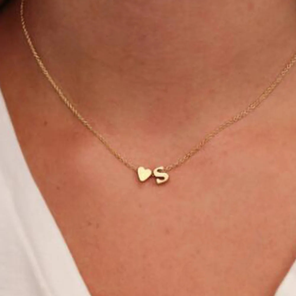 🔥BUY 1 GET 1 FREE!!🔥Tiny Initial Necklaces Golden Heart Letter A-Z💖